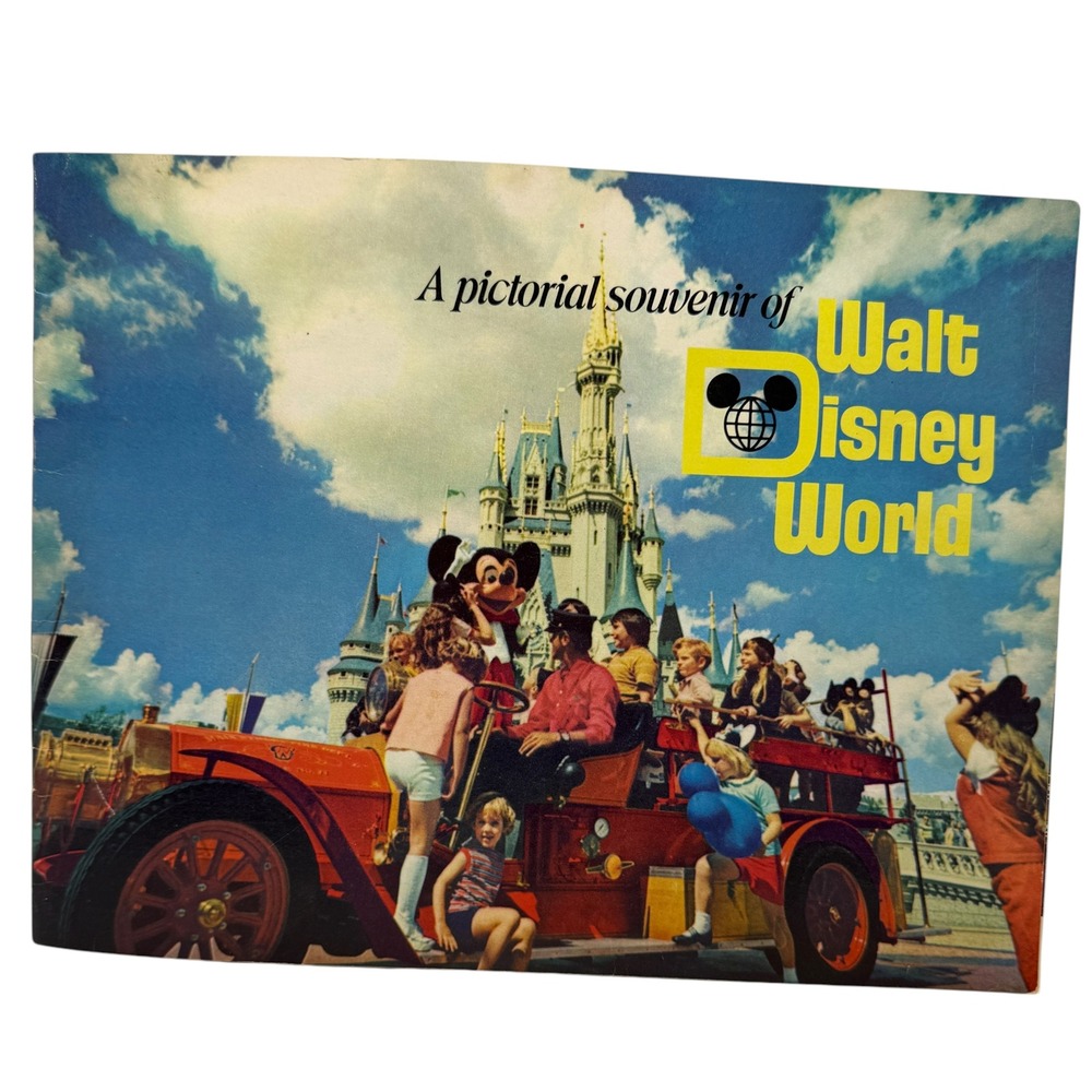 Vintage Walt Disney World Pictorial Souvenir Book 1972 Vintage Florida Disney